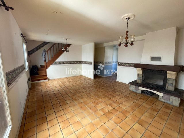 Maison traditionnelle - 116 m² - 6 pièces