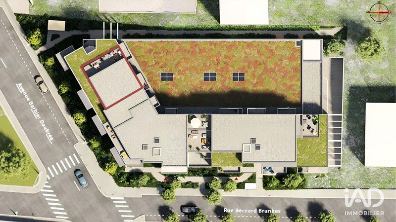 Appartement - 90 m² - 4 pièces