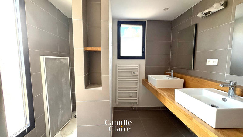 Maison - 118 m² - 5 pièces