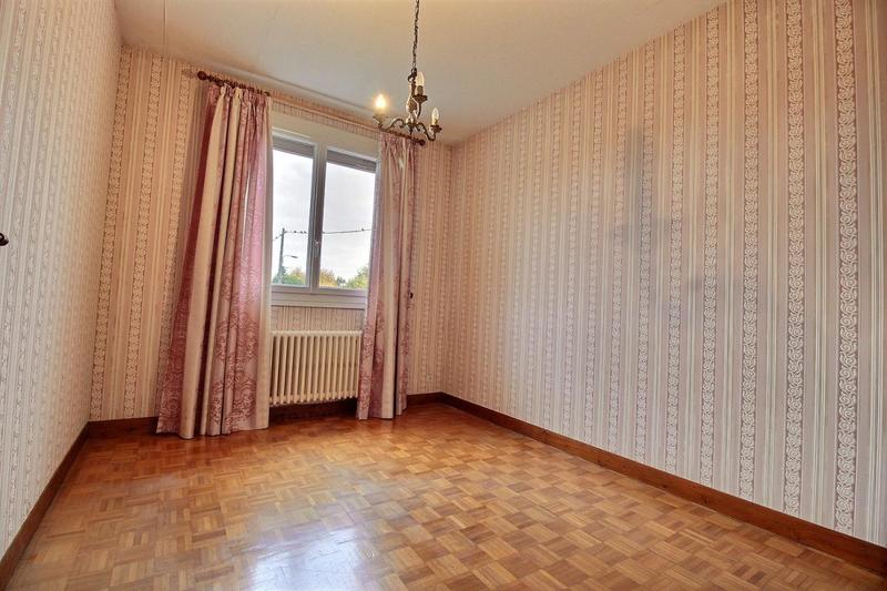 Maison - 94 m² - 4 pièces