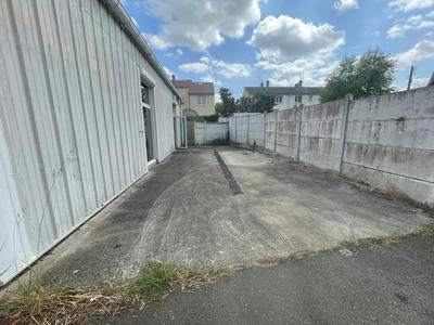 Local commercial - 330 m²