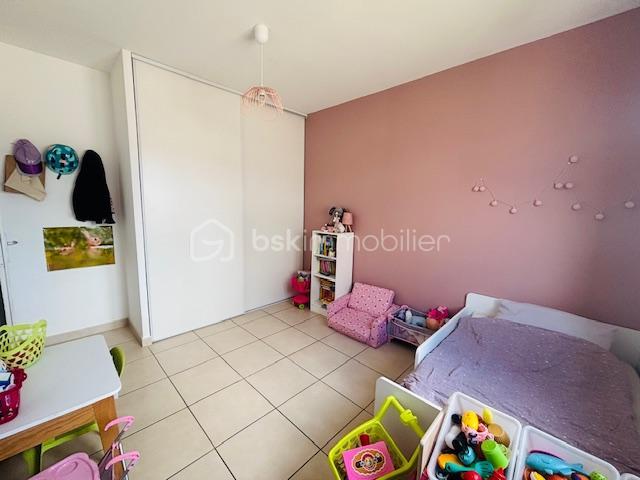 Maison traditionnelle - 84 m² - 4 pièces