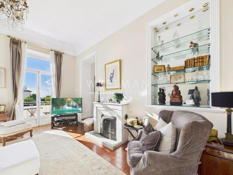 Appartement - 111 m² - 3 pièces