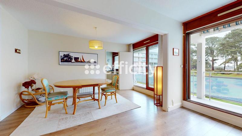 Appartement - 92 m² - 5 pièces