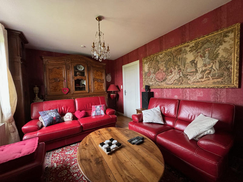 Maison - 167 m² - 8 pièces