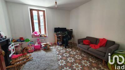 Maison de village - 84 m² - 4 pièces