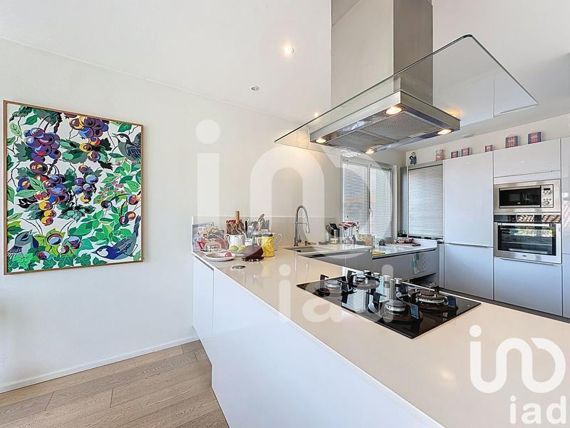 Maison - 102 m² - 5 pièces