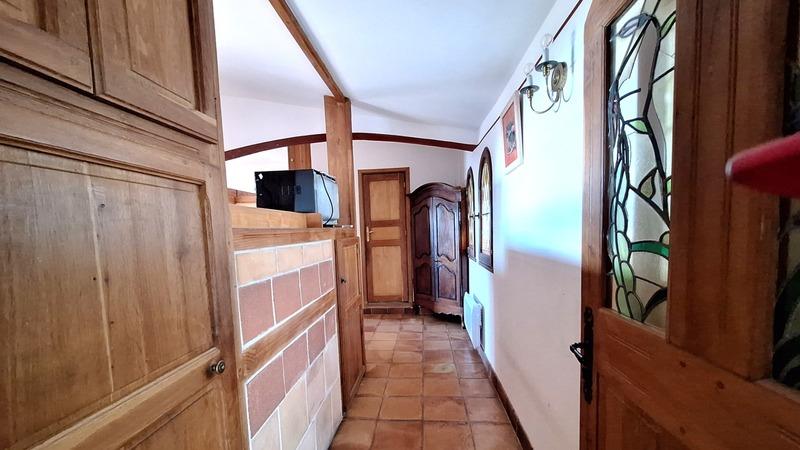 Villa - 266 m² - 8 pièces