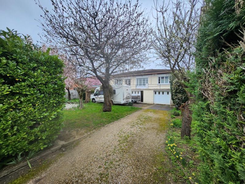 Maison - 120 m² - 4 pièces