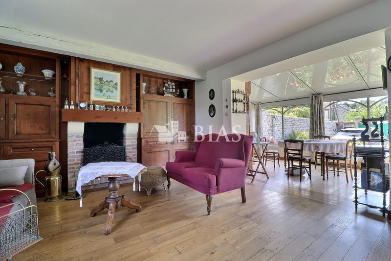 Maison - 131 m² - 7 pièces