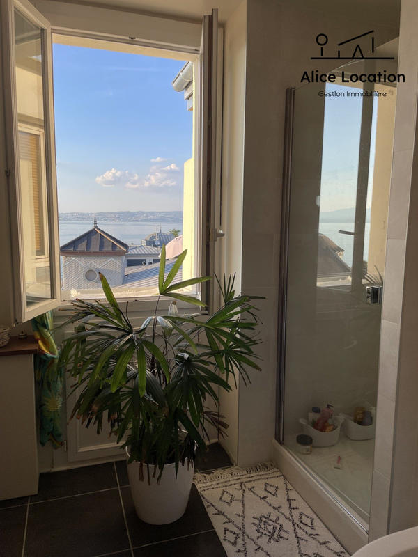 Appartement - 108 m² - 4 pièces