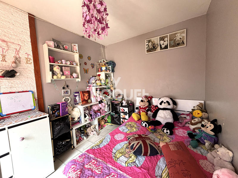 Immeuble - 45 m² - 6 pièces