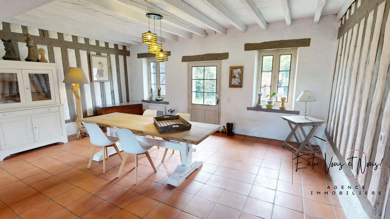 Maison ancienne - 220 m² - 8 pièces