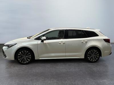 Toyota corolla touring sports Hybride 196ch Design