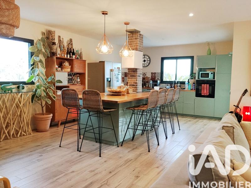 Maison - 130 m² - 5 pièces