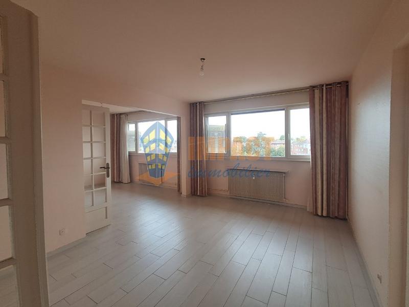Appartement - 80 m² - 4 pièces