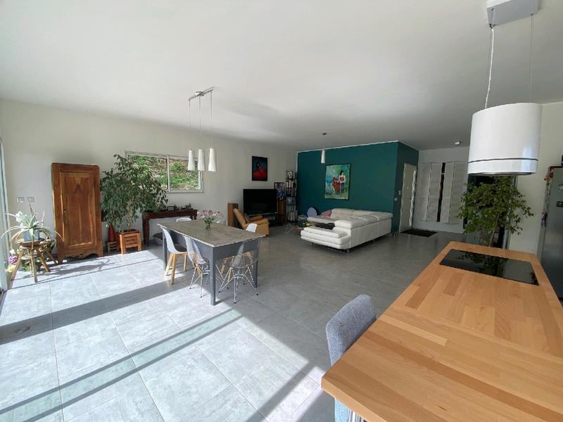 Villa - 177 m² - 7 pièces