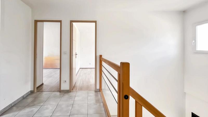 Maison - 122 m² - 6 pièces