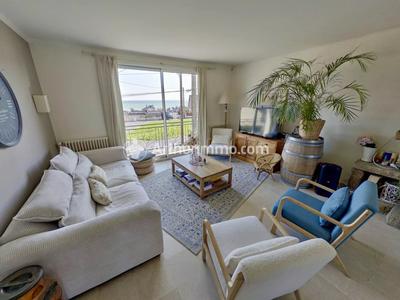 Maison - 208 m² - 6 pièces