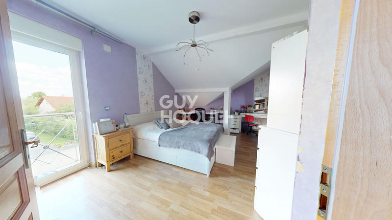 Maison - 161 m² - 6 pièces