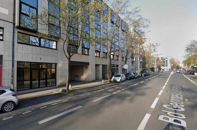 Parking / Garage - 12 m²