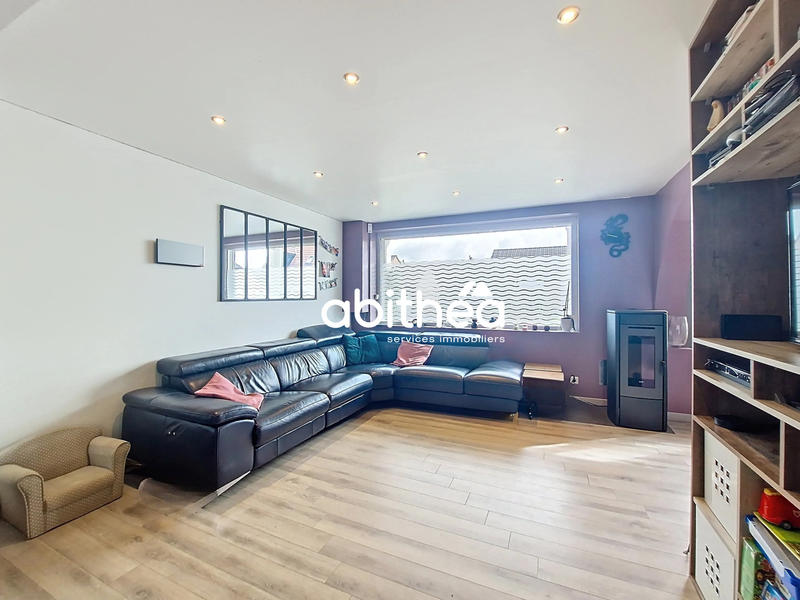 Maison - 162 m² - 6 pièces