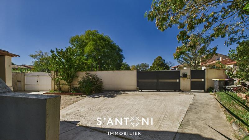 Maison - 180 m² - 7 pièces