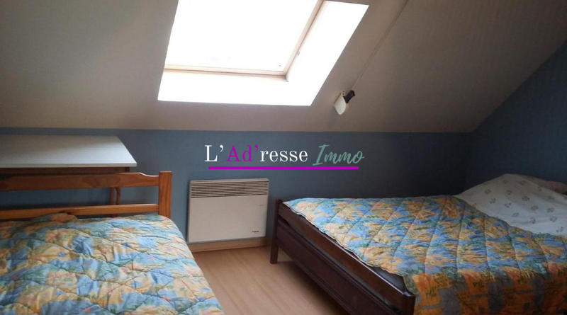 Maison - 300 m² - 21 pièces