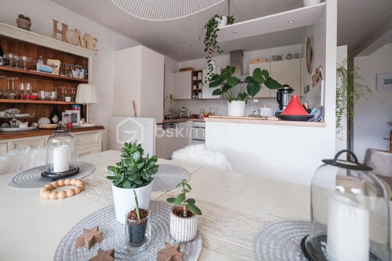 Maison traditionnelle - 86 m² - 5 pièces