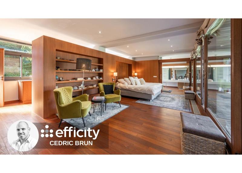 Villa - 450 m² - 9 pièces