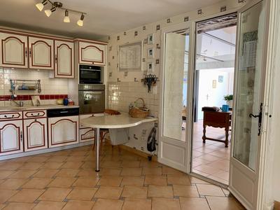 Maison en pierre - 140 m² - 6 pièces