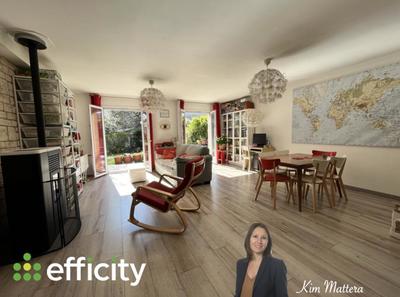 Maison de ville - 120 m² - 5 pièces