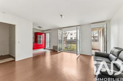 Appartement - 90 m² - 4 pièces