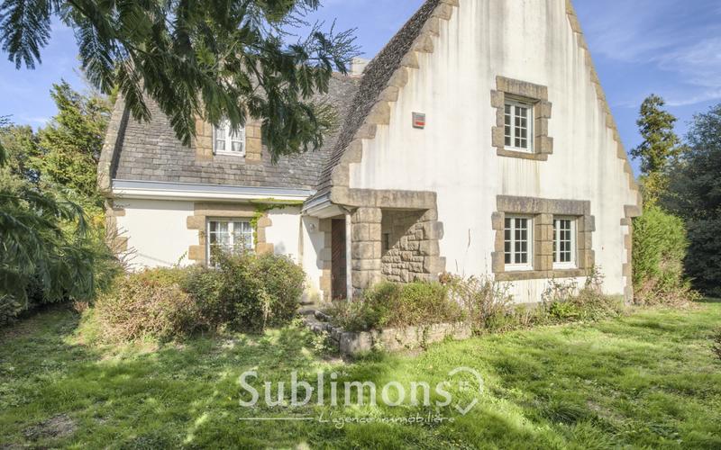 Maison - 184 m² - 8 pièces