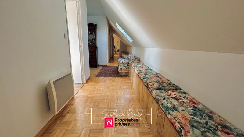 Maison - 152 m² - 7 pièces