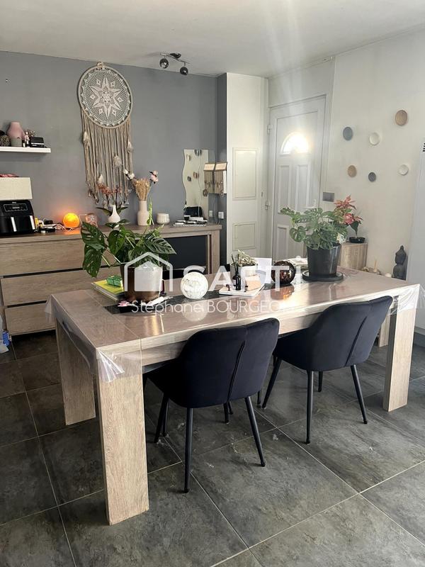 Maison - 79 m² - 4 pièces