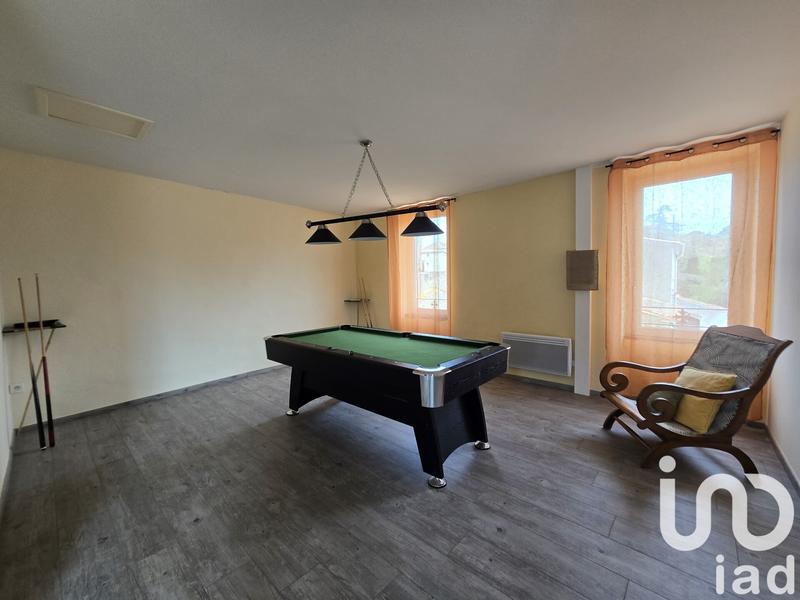 Maison - 198 m² - 6 pièces