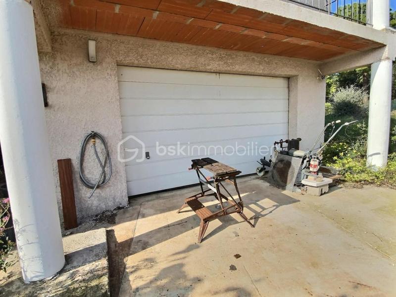 Demeure - 170 m² - 6 pièces