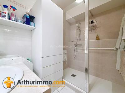 Appartement - 96 m² - 4 pièces