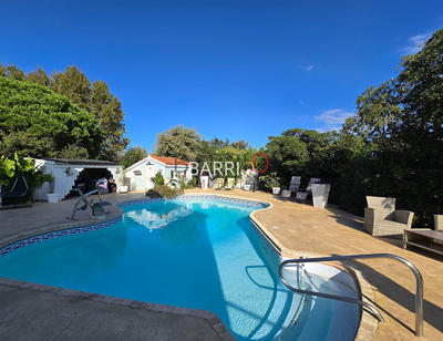 Villa - 195 m² - 8 pièces