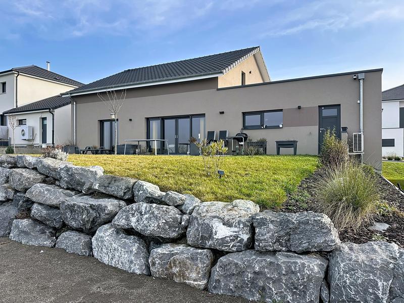 Pavillon - 185 m² - 8 pièces