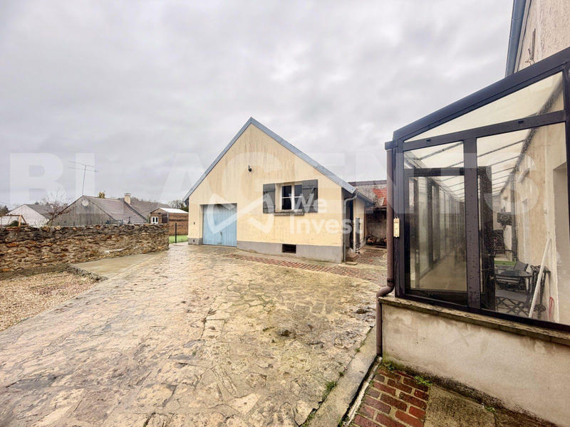 Maison - 159 m² - 7 pièces