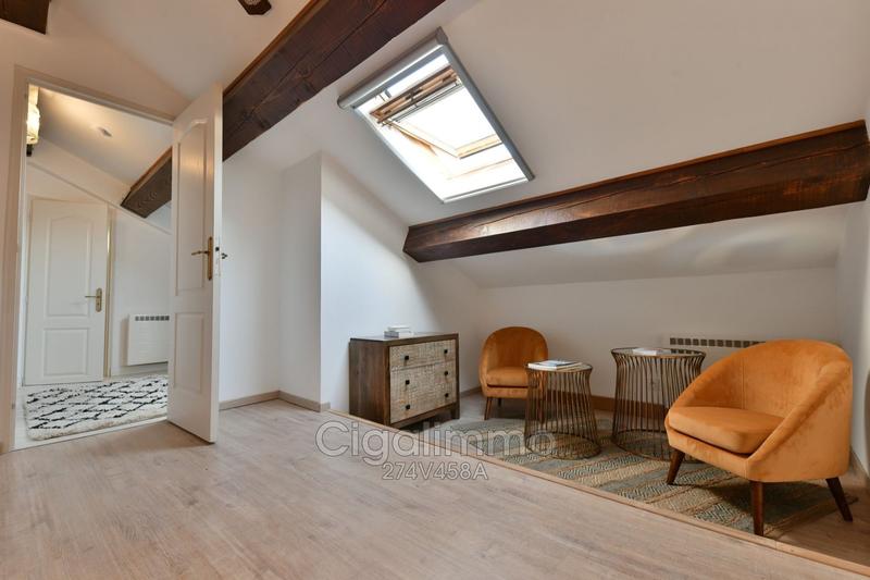 Appartement - 89 m² - 4 pièces