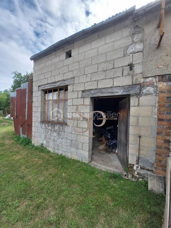 Grange - 150 m² - 3 pièces