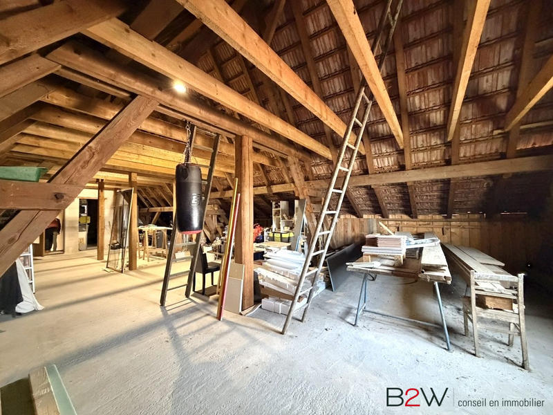 Maison ancienne - 200 m² - 8 pièces