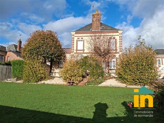 Demeure - 162 m² - 7 pièces