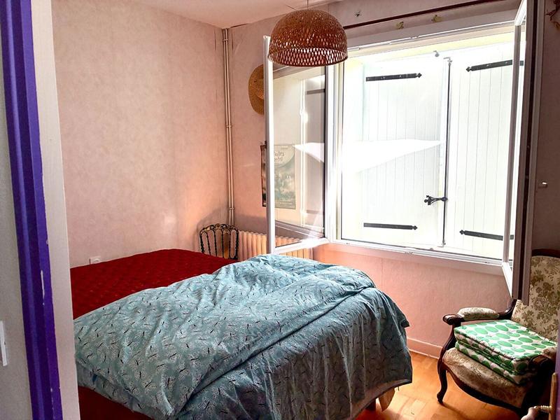 Maison - 218 m² - 6 pièces