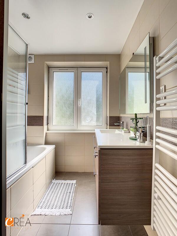 Appartement - 80 m² - 4 pièces