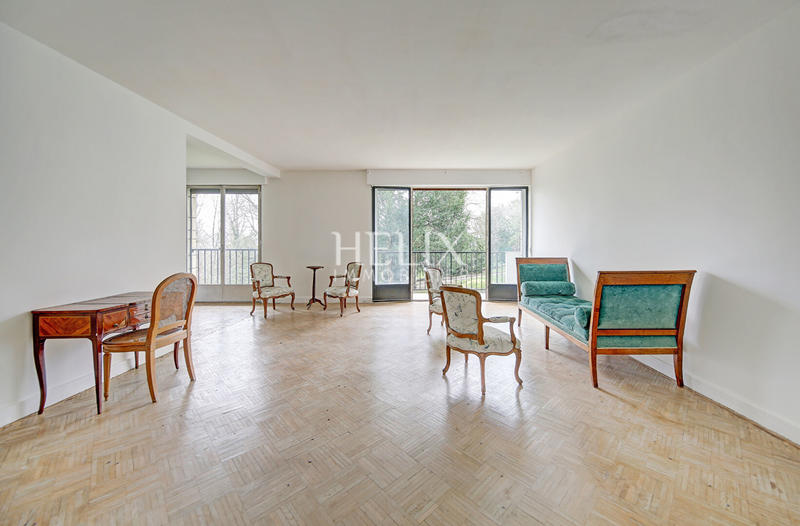 Appartement - 93 m² - 4 pièces