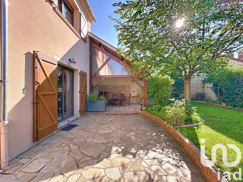 Maison de maîtres - 136 m² - 7 pièces